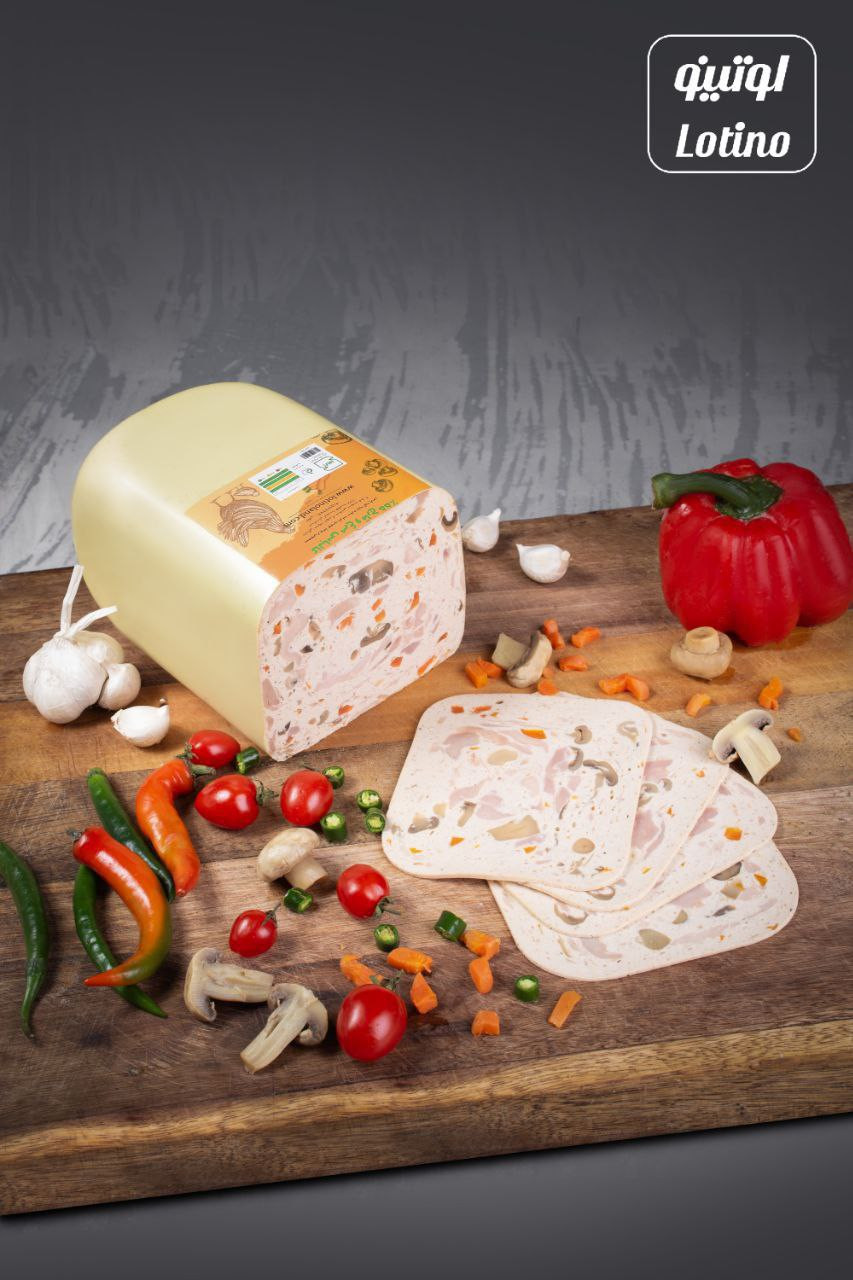 کالباس مرغ و قارچ 300 گرمی